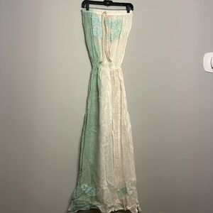 Vanity Rosa beach cover up